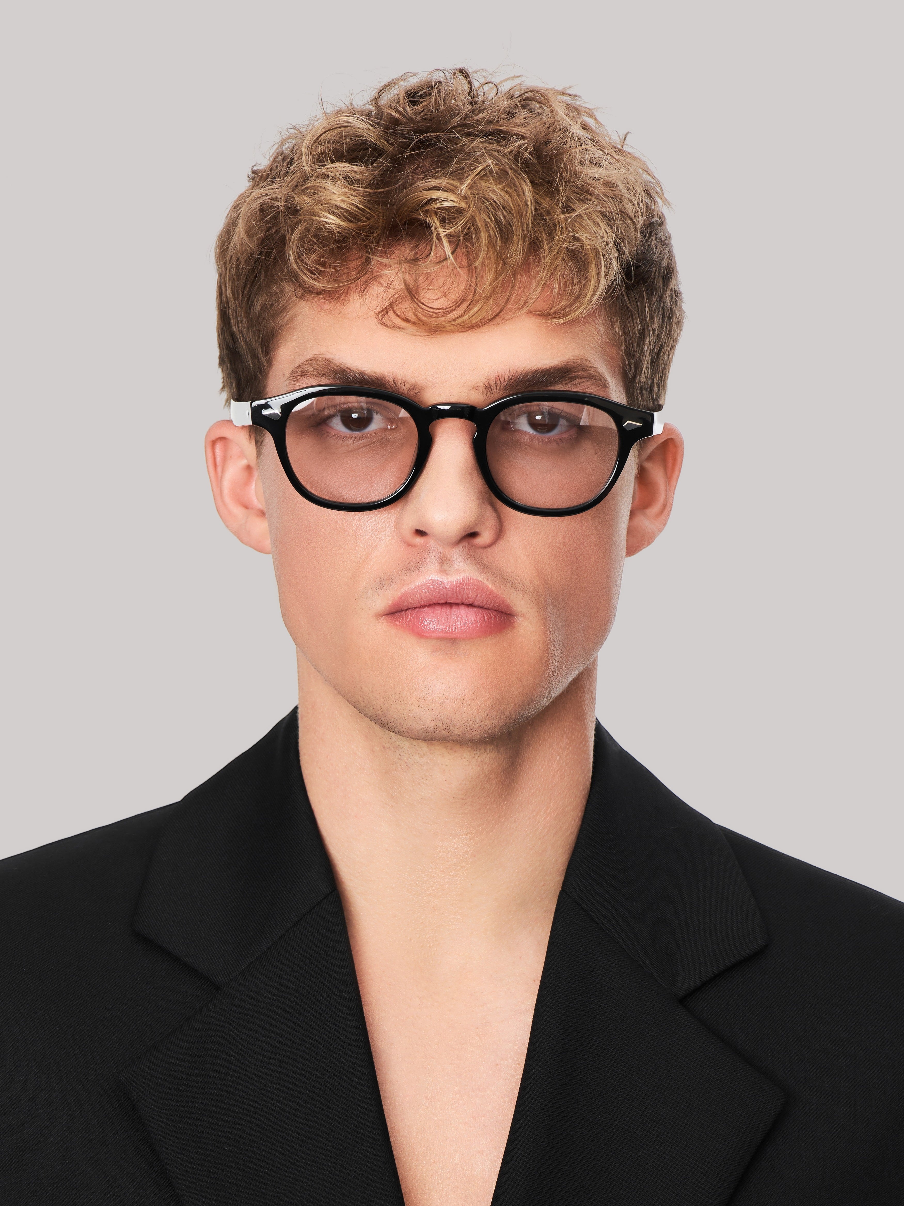 Explore Naruto Nagata online. Exclusive collections of black acetate sunglasses. The latest Naruto Nagata black acetate sunglasses, limited collections and accessories. Shop Now. Shop Best Sellers. Naruto Nagata Eyewear.